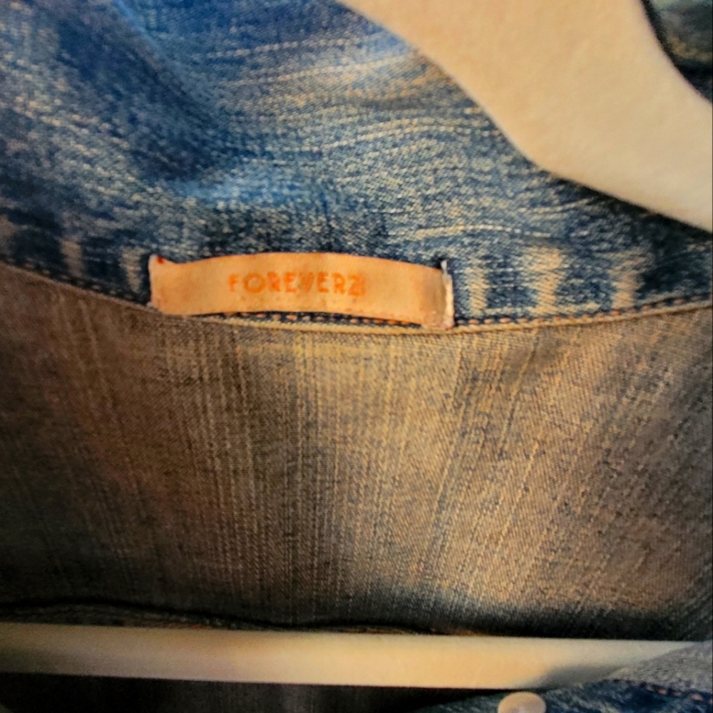 Jean Jacket - Picture 6 of 6